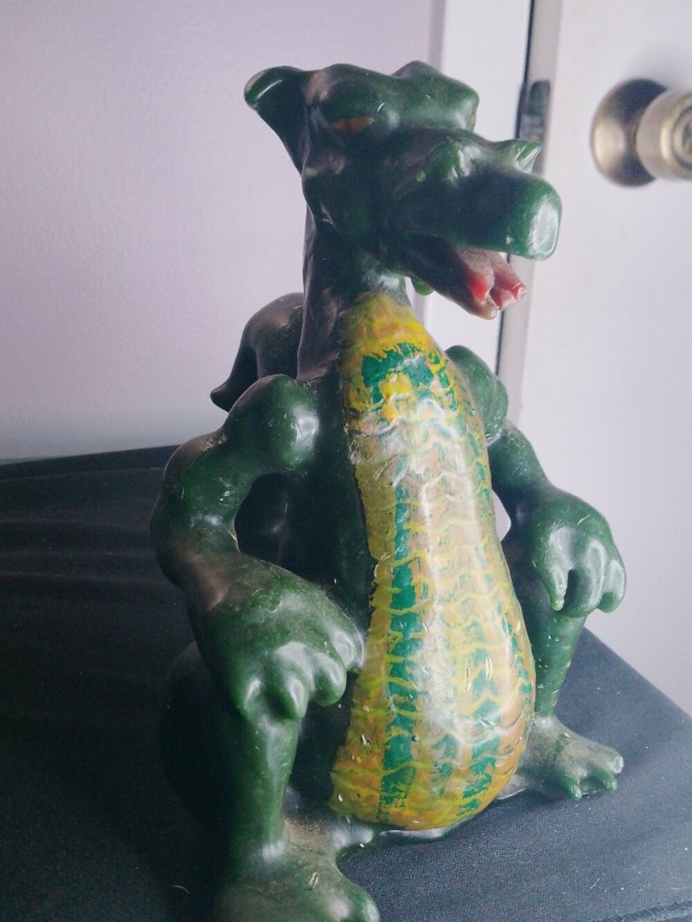 Dragon Candle